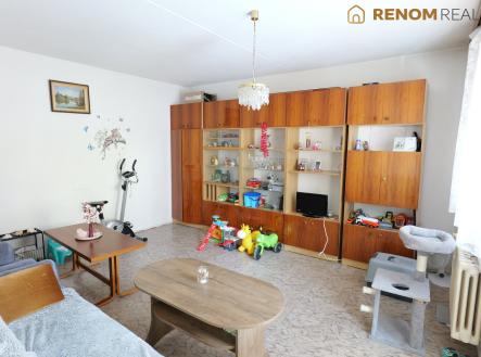 P1011043 | Prodej bytu, 2+1, 60 m²