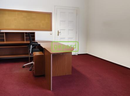 img-20250925-161430.jpg | Pronájem - kanceláře, 87 m²