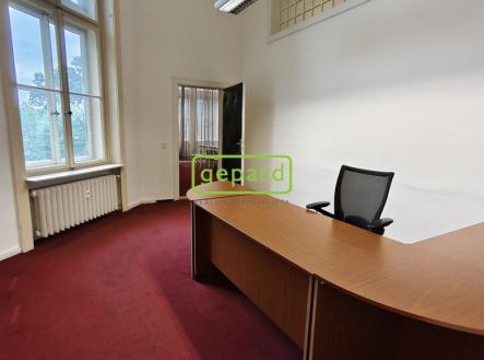 img-20250925-161501.jpg | Pronájem - kanceláře, 126 m²