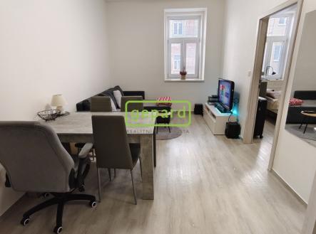 img-20250903-132049.jpg | Pronájem bytu, 2+kk, 37 m²