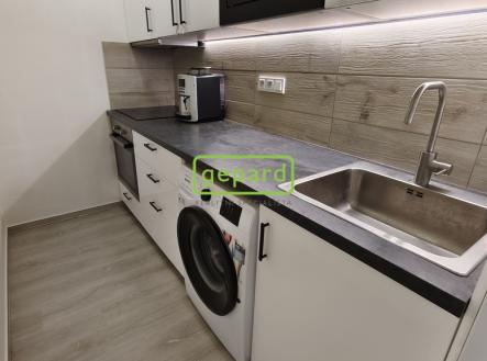 img-20250903-131813.jpg | Pronájem bytu, 2+kk, 37 m²