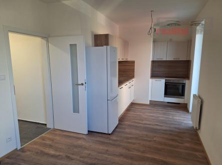 foto: 1 | Pronájem bytu, 1+kk, 37 m²