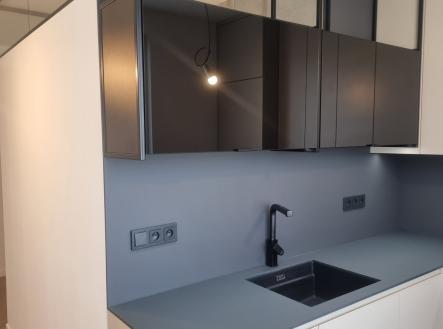Pronájem bytu, 4+1, 81 m² obrázek