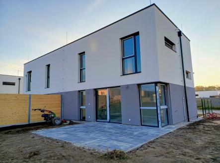 foto: 1 | Prodej - dům/vila, 97 m²