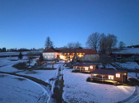 foto: 2 | Prodej - dům/vila, 1 140 m²