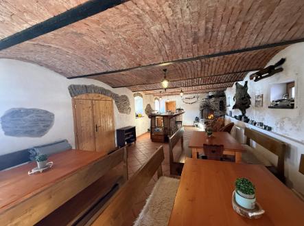 foto: 2 | Prodej - dům/vila, 1 140 m²