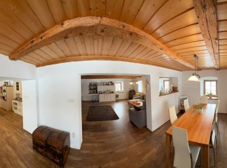 foto: 4 | Prodej - dům/vila, 1 140 m²