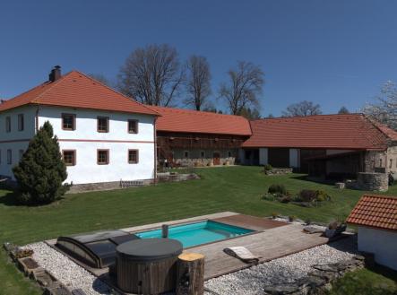 foto: 1 | Prodej - dům/vila, 1 140 m²