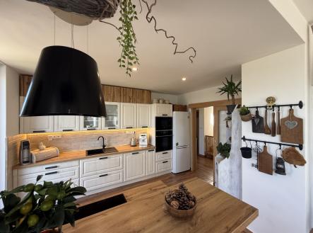 foto: 3 | Prodej - dům/vila, 170 m²
