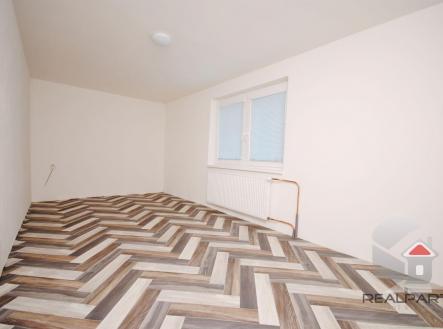 1a.jpg | Pronájem bytu, 1+1, 32 m²