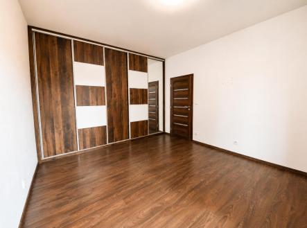 pokoj.jpg | Pronájem bytu, 4+kk, 110 m²