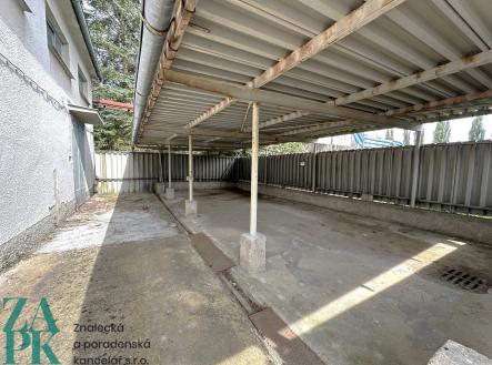 Pronájem - komerční objekt, sklad, 350 m²