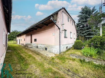Větší budova | Prodej - chata/rekreační objekt, 161 m²