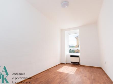 Pronájem bytu, 1+kk, 28 m²