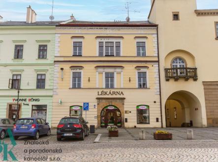 Prodej - nájemní dům, 777 m²