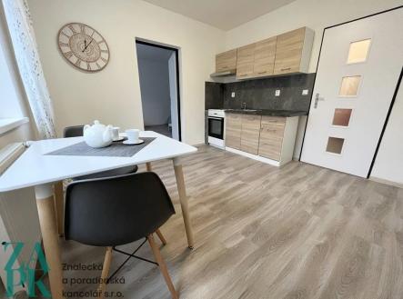 Pronájem bytu, 1+1, 38 m²