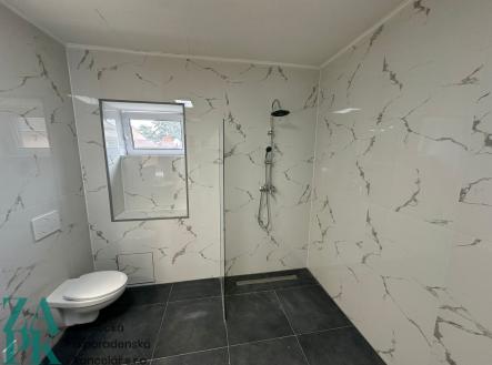 Prodej - dům/vila, 215 m²