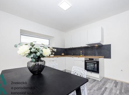 _VHA6548 | Prodej - dům/vila, 215 m²