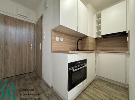 Pronájem bytu, 2+kk, 32 m² obrázek