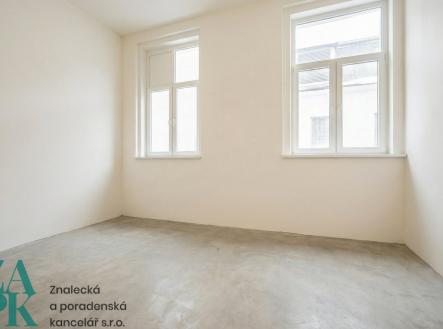 Pronájem - kanceláře, 95 m²