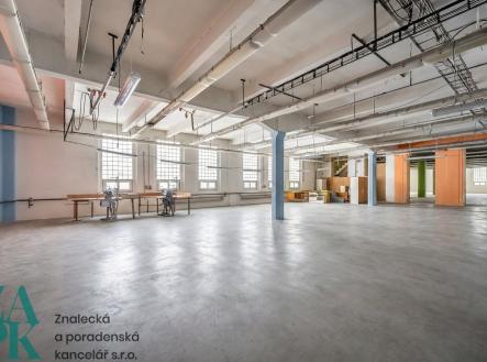Pronájem - komerční objekt, výroba, 2 069 m²