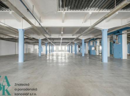 Pronájem - komerční objekt, výroba, 2 069 m²