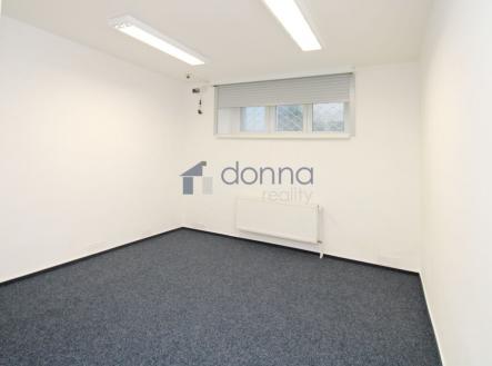 Pronájem - kanceláře, 119 m²