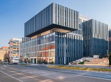 17.jpg | Pronájem - kanceláře, 1 751 m²