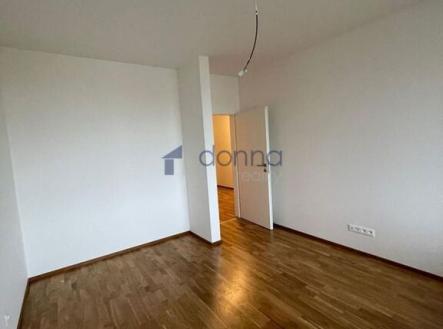 318522660-10230166576892365-8522172765166618792-n.jpg | Pronájem bytu, 2+kk, 63 m²