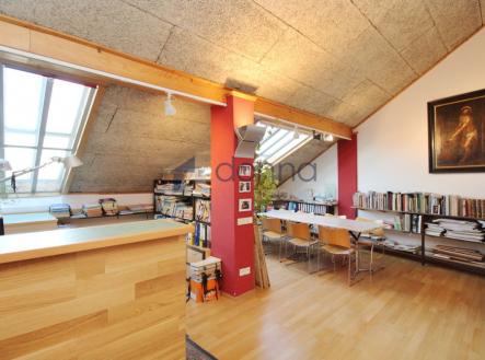 Pronájem bytu, 3+1, 112 m² obrázek