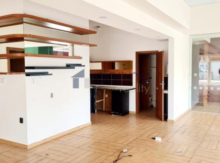 Pronájem - restaurace, 160 m² obrázek