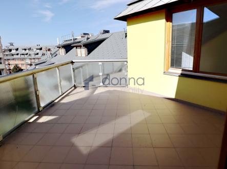 Pronájem bytu, 3+kk, 124 m² obrázek
