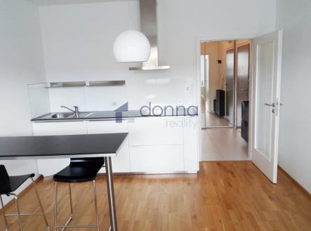 byt11.jpg | Pronájem bytu, 1+kk, 28 m²