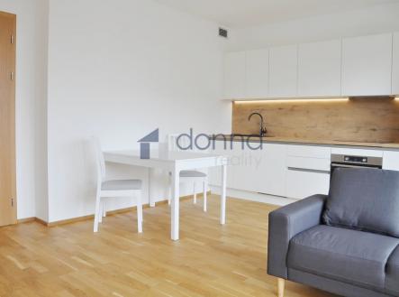 2-1.jpg | Pronájem bytu, 2+kk, 54 m²