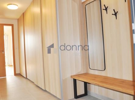 8-1.jpg | Pronájem bytu, 2+kk, 54 m²