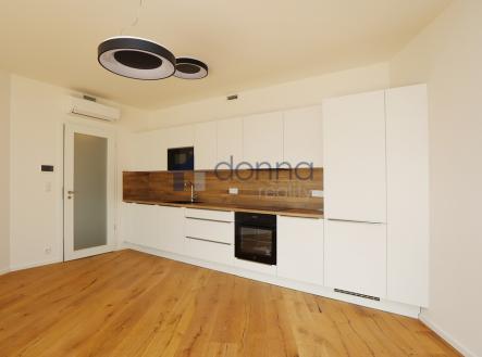 8.jpg | Pronájem bytu, 2+kk, 70 m²