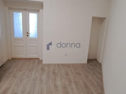 20250429-185707.jpg | Pronájem bytu, 2+1, 58 m²