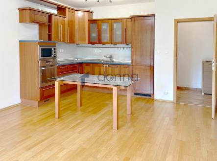 5-1.jpg | Pronájem bytu, 2+kk, 64 m²