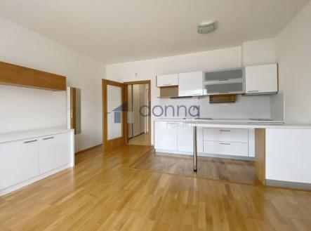 2.jpg | Pronájem bytu, 1+kk, 33 m²