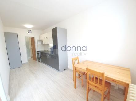 20220402-153022-opr.jpg | Pronájem bytu, 3+1, 68 m²