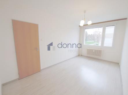 20220402-154402-opr.jpg | Pronájem bytu, 3+1, 68 m²