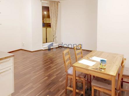 2.jpg | Pronájem bytu, 2+kk, 59 m²
