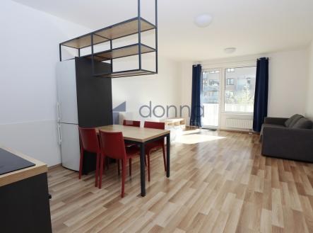 1.jpg | Pronájem bytu, 1+kk, 38 m²