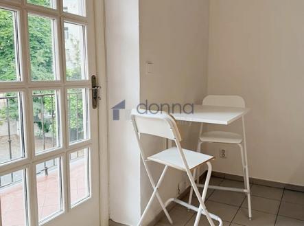 1.jpg | Pronájem bytu, 1+1, 33 m²