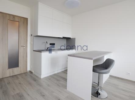 3.jpg | Pronájem bytu, 1+kk, 39 m²