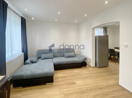 2.jpg | Pronájem - dům/vila, 200 m²