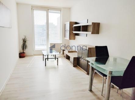 203826236-1.jpg | Pronájem bytu, 2+kk, 70 m²