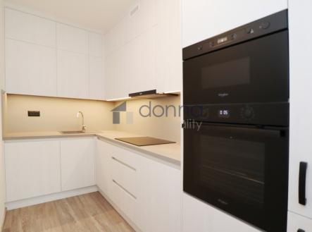 g.jpg | Pronájem bytu, 2+kk, 64 m²