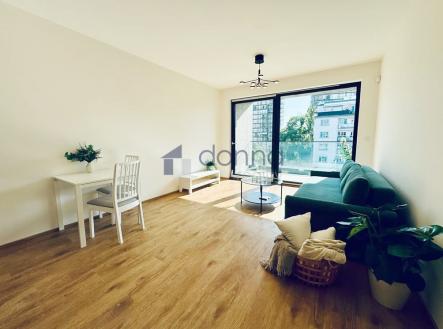 Pronájem bytu, 1+kk, 39 m² obrázek