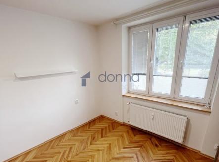 Pronájem bytu, 2+1, 60 m² obrázek